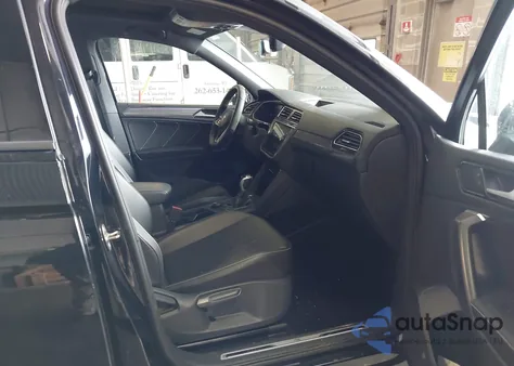 2022 Volkswagen Tiguan 2.0T Se R-Line Black из США, поврежденный, VIN 3VV8B7AX5NM058788